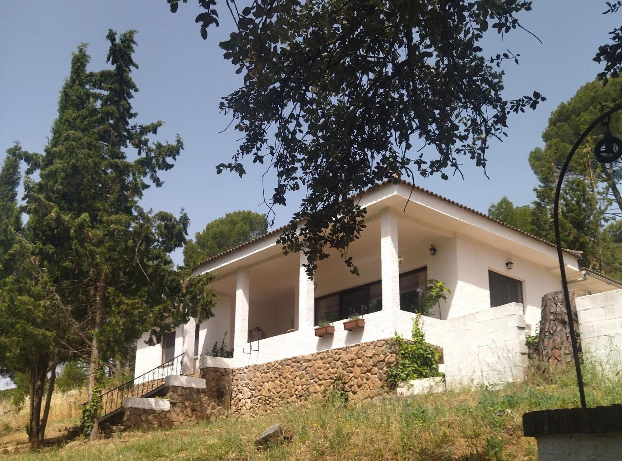 Bonita Casa Blanca En El Bosque. Villa Córdoba Eksteriør bilde